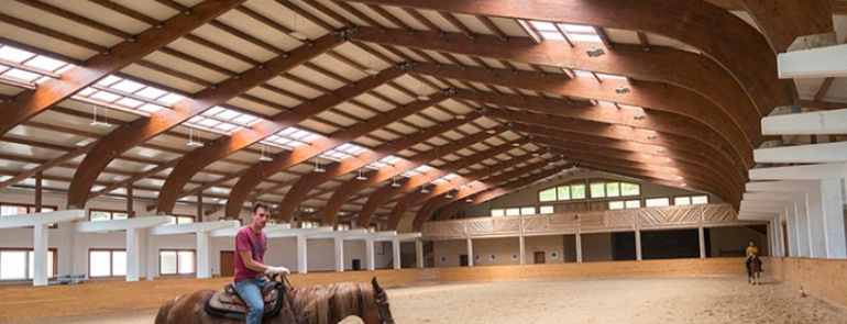 POKRITA JAHALNIKA KOČE